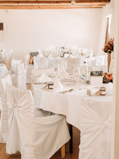 Einblick in den Saal vom Hotel Feldbach